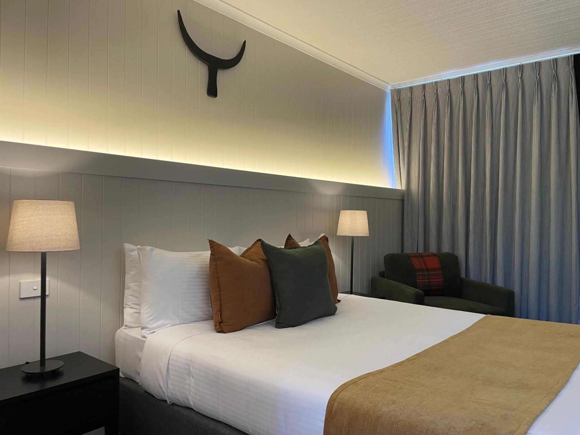 The Black Bull Motel Traralgon Rum bild