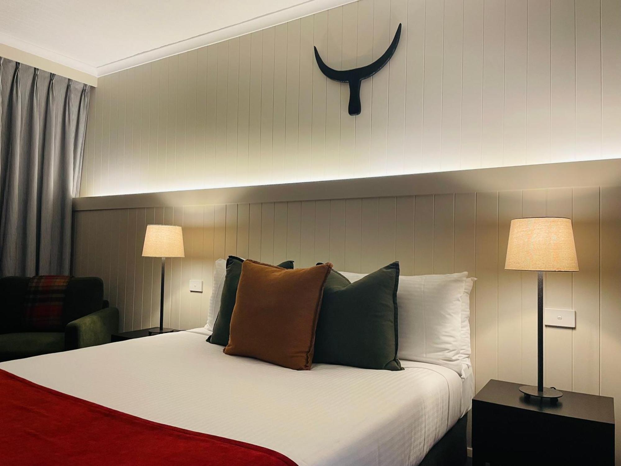 The Black Bull Motel Traralgon Exteriör bild