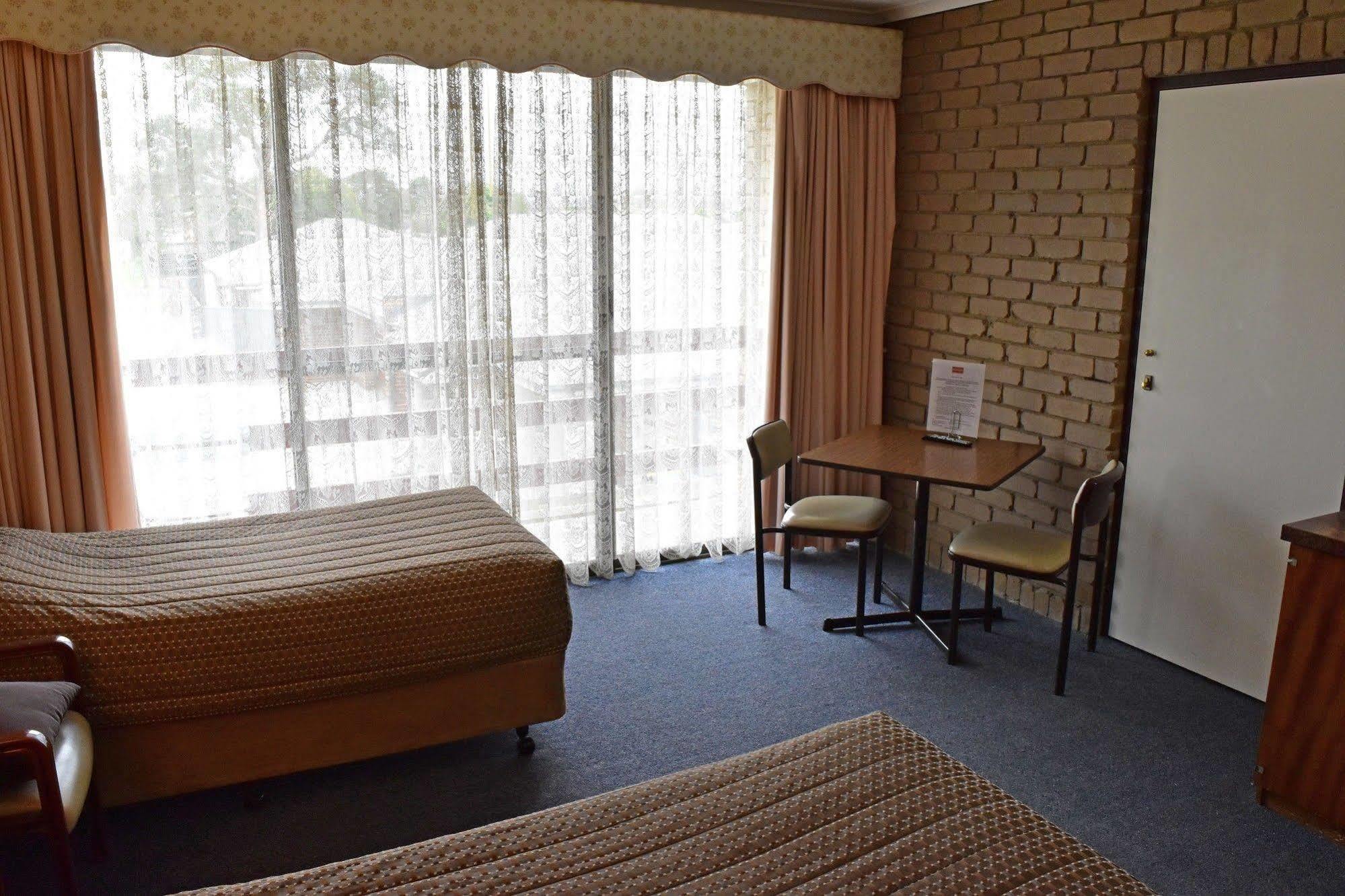 The Black Bull Motel Traralgon Exteriör bild