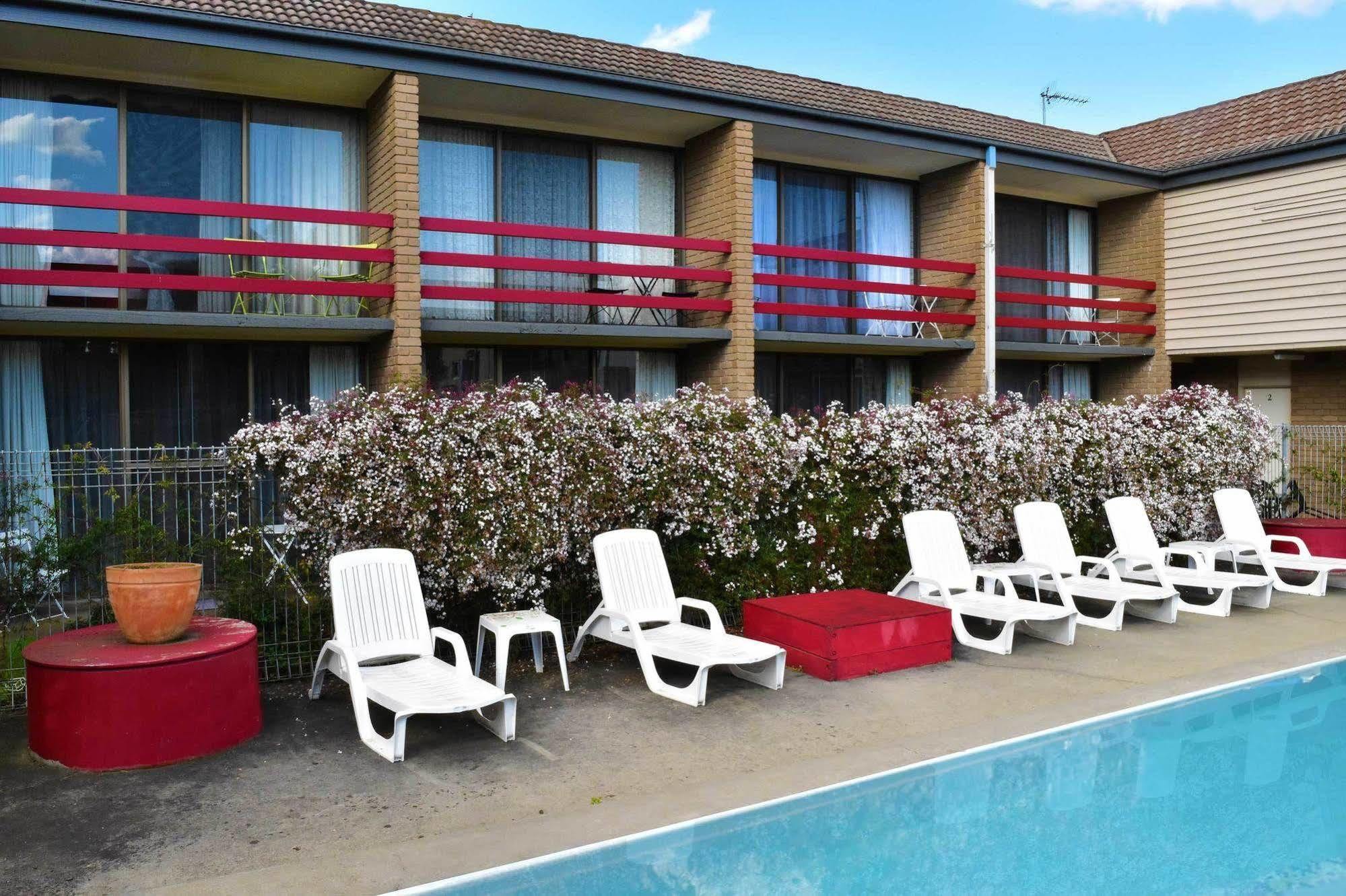The Black Bull Motel Traralgon Exteriör bild